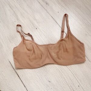 JOSIE NATORI Women’s Beige Mesh Underwire Tee Shirt Bra Modest Design Size 36D